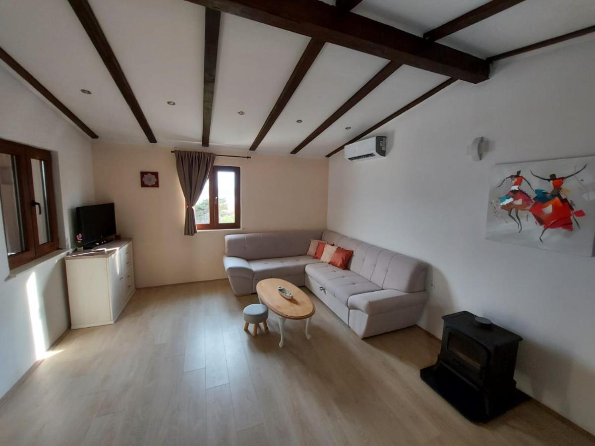 Holiday House Pag Зубовичі Екстер'єр фото