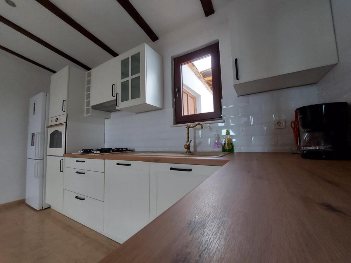 Holiday House Pag Зубовичі Екстер'єр фото