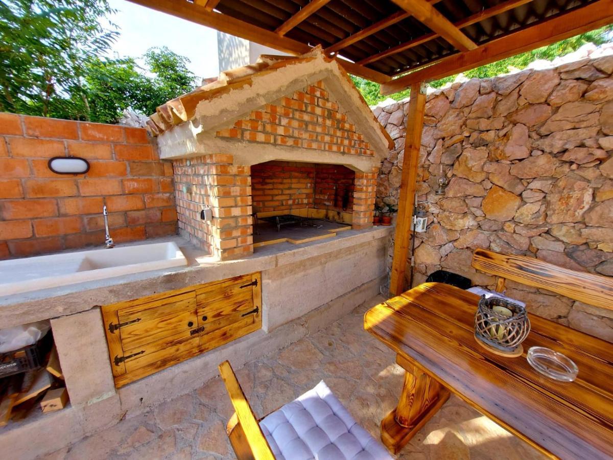 Holiday House Pag Зубовичі Екстер'єр фото